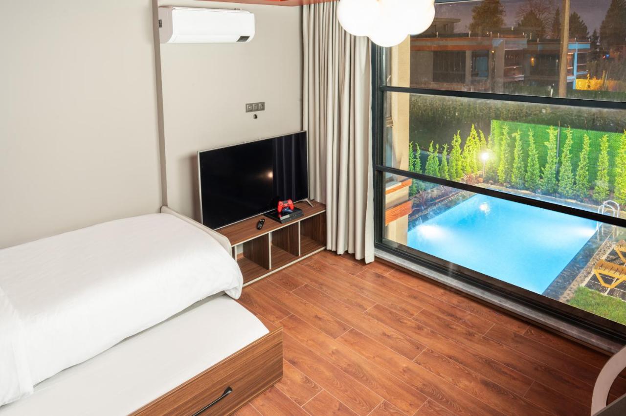 Andalus No Alcohol Allowed With Heated Pool Villa *