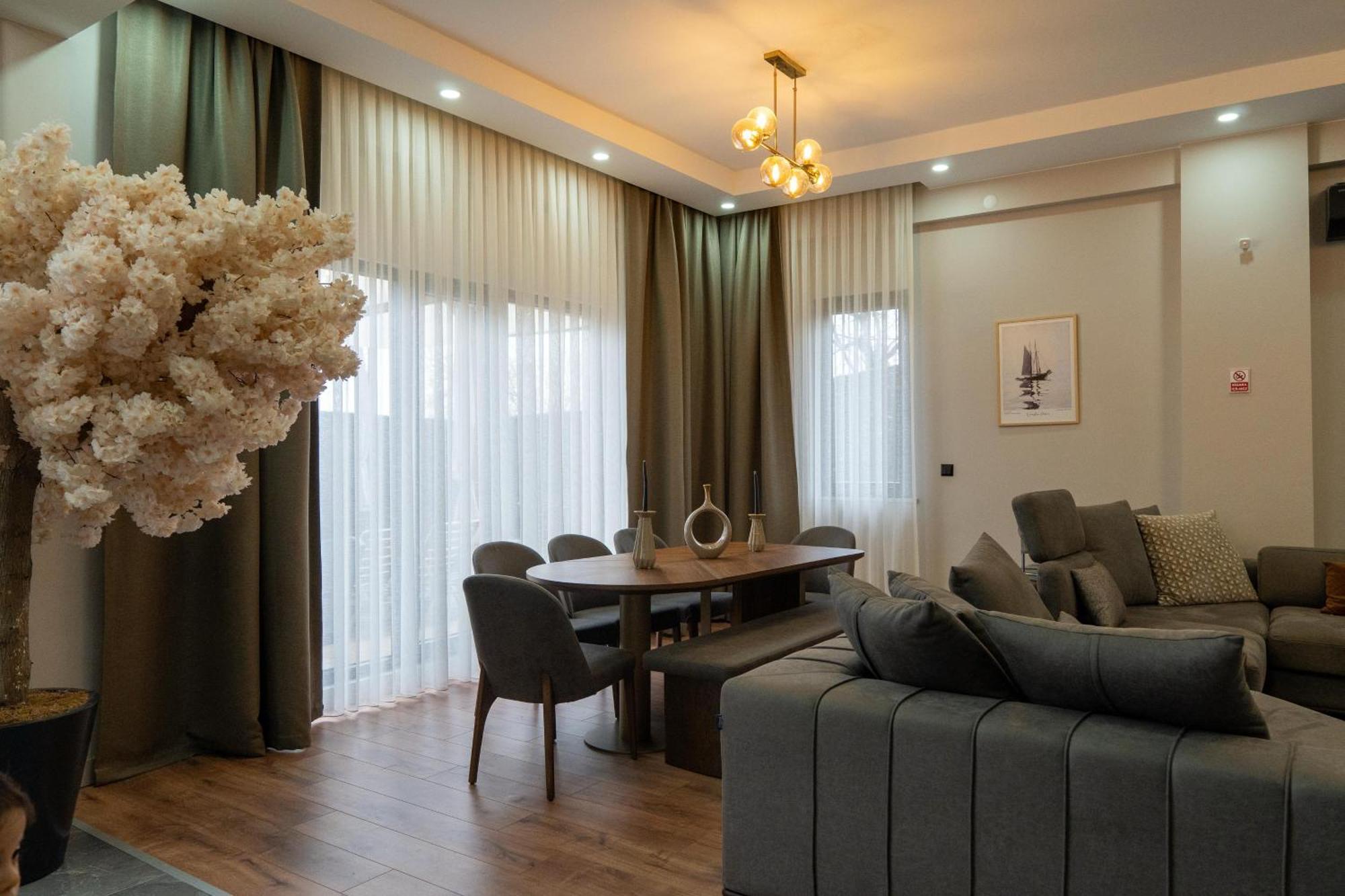 Andalus No Alcohol Allowed With Heated Pool Villa